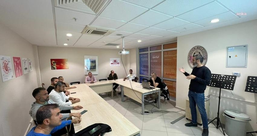 Bornova Belediyesi, Anne Çocuk Eğitim Vakfı iş birliğiyle “Baba Destek