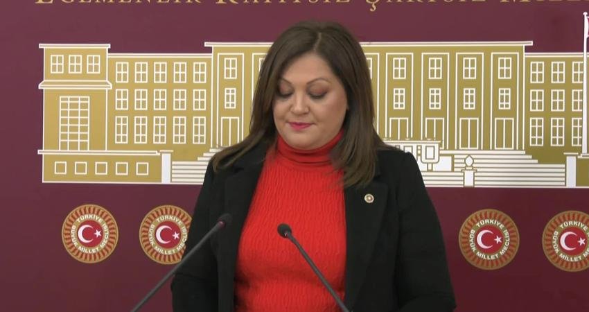 CHP Grup Başkanvekili Burcu Köksal, “Bu yüksek enflasyon ortamında asgari
