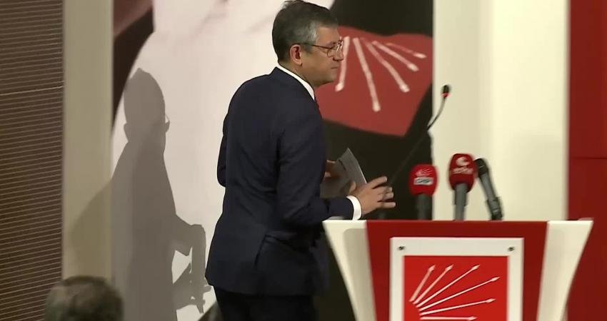 CHP Genel Başkanı Özgür Özel, CHP’nin yeni “Parti Yönetimi Yapılanmasını”