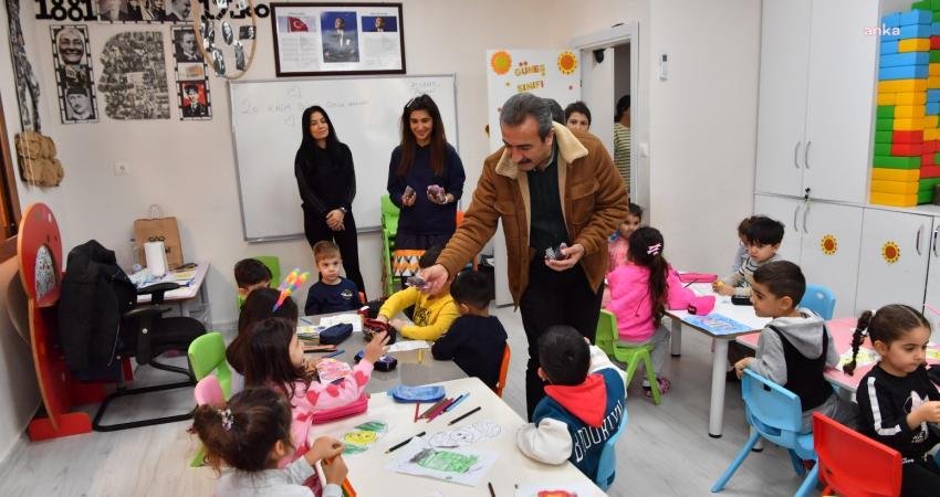 Dünya Çocuk Hakları Günü dolayısıyla Kurtuluş Gülen Yüzler Semt Kreşini