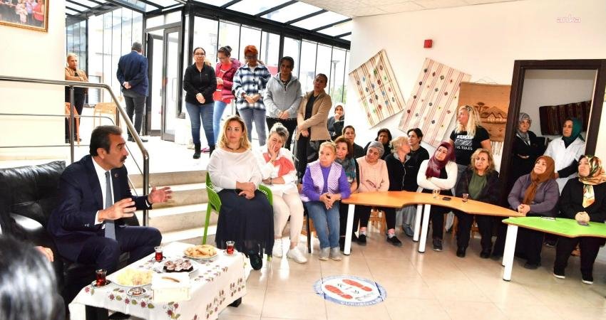 Çukurova Belediyesi Başkanı Soner Çetin, Atatürk Kadın Yaşam Köyünde mesleki