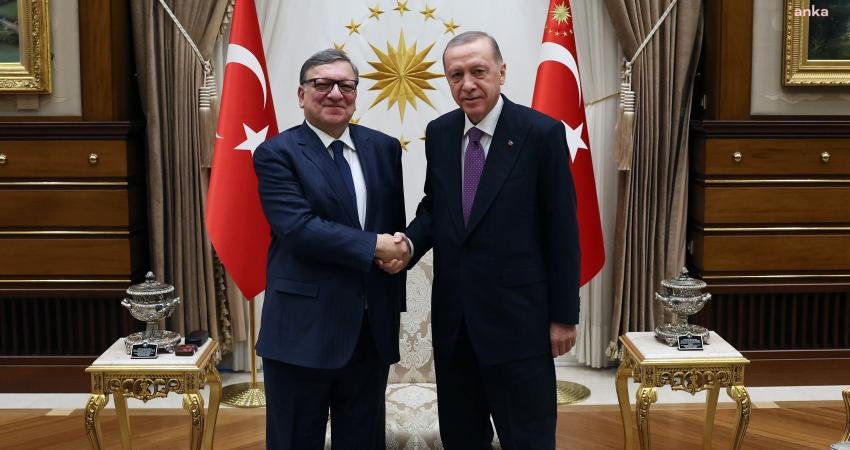 Cumhurbaşkanı Recep Tayyip Erdoğan, bugün Cumhurbaşkanlığı'nda eski Avrupa Birliği (AB)