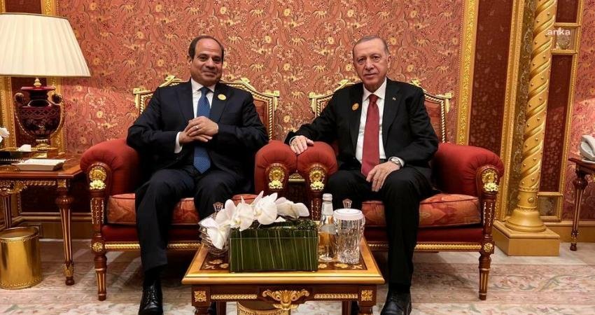 Cumhurbaşkanı Recep Tayyip Erdoğan, Suudi Arabistan'ın başkenti Riyad'da Mısır Cumhurbaşkanı
