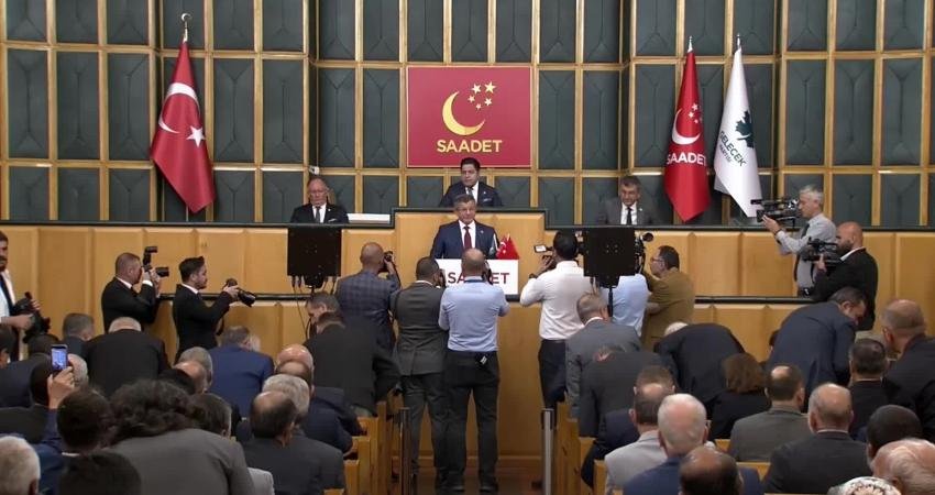 Hükümetin İsrail politikasını eleştiren Gelecek Partisi Genel Başkanı Ahmet Davutoğlu,