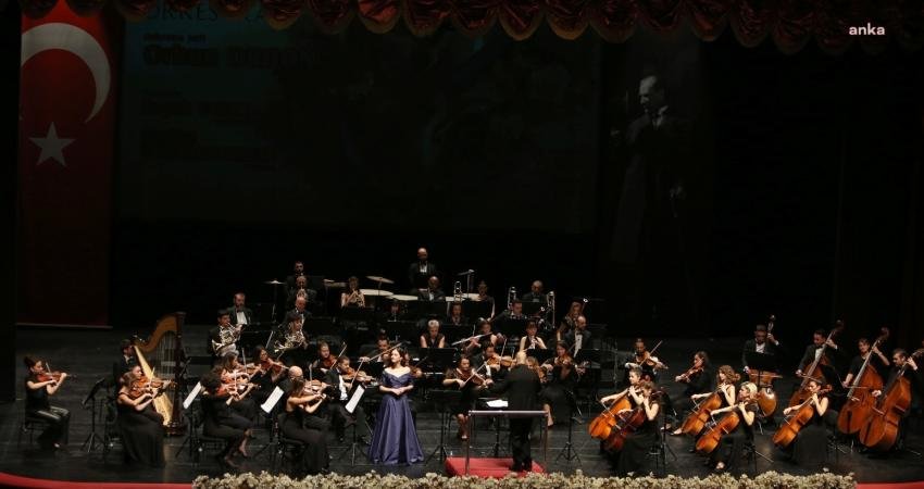 Eskişehir Büyükşehir Senfoni Orkestrası bu hafta da görkemli bir konserle