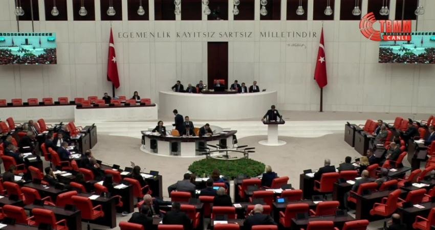 HEDEP Grubu'nun Tahir Elçi cinayetinin tüm yönleriyle araştırılması önergesinin öne