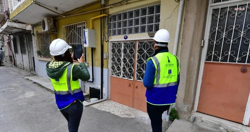 İzmir Büyükşehir Belediyesi’nin kenti afetlere dirençli hale getirmek için başlattığı