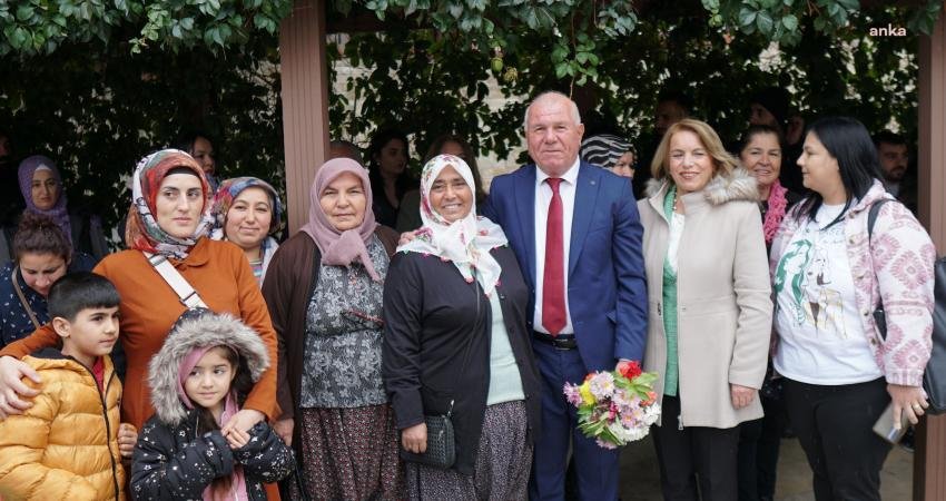 Kemalpaşa Belediye Başkanı Rıdvan Karakayalı yerel seçimler için aday adaylık