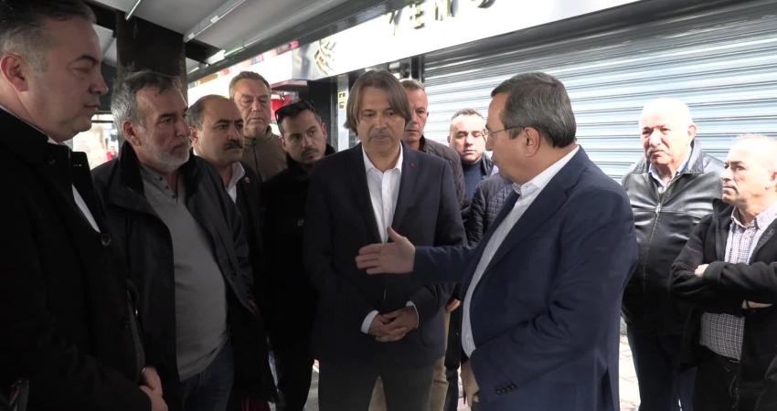 Hafta sonu şiddetli yağışın etkisiyle işyerlerini su basarak büyük zarara