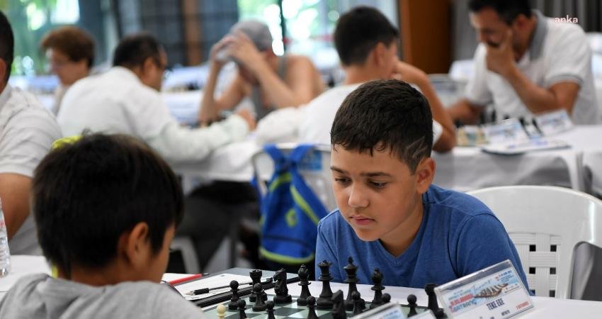 Konyaaltı Belediyesi’nin bu yıl 3'üncüsünü düzenleyeceği Konyaaltı Belediyesi Uluslararası Satranç