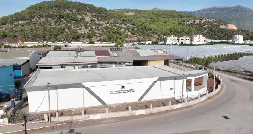Antalya Büyükşehir Belediyesi’nin, ‘Kumluca’da İsraf Azalıyor, Yerel Üretici Kazanıyor’ projesi