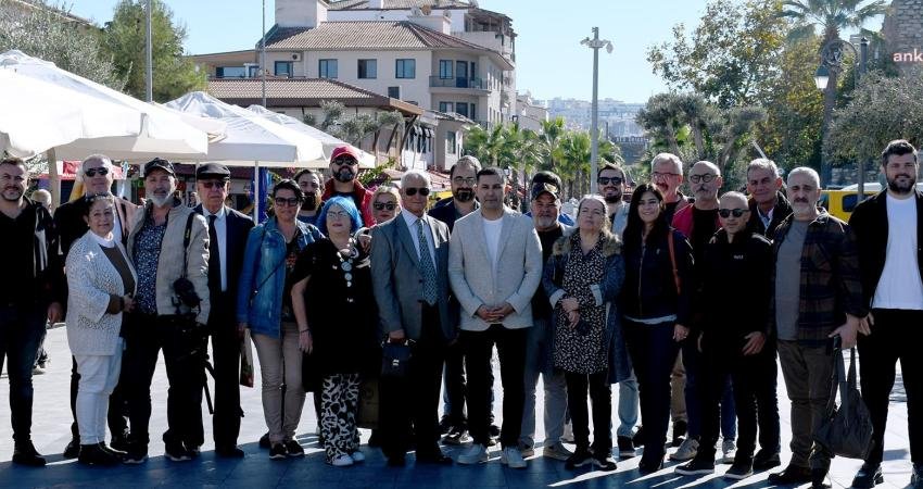 Kuşadası Belediye Başkanı Ömer Günel, yerel medya temsilcileri ile kahvaltıda