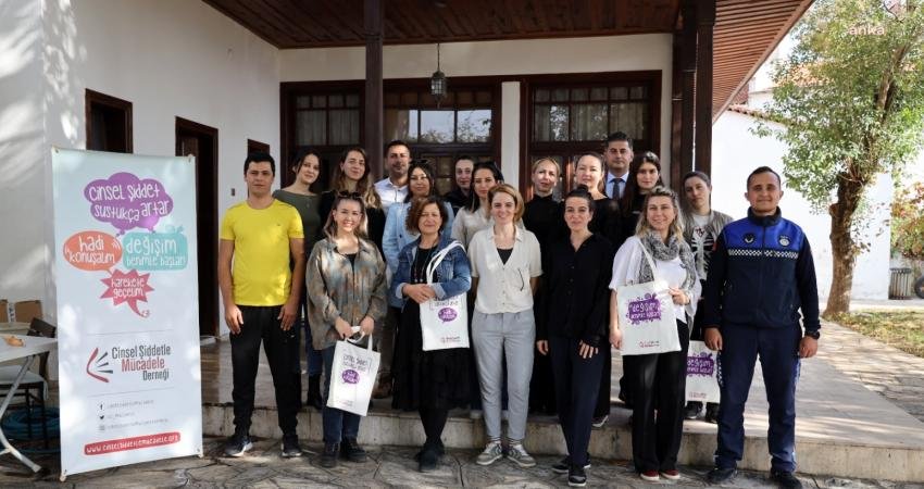 Menteşe Belediyesi ve Cinsel Şiddetle Mücadele Derneği iş birliğiyle belediye