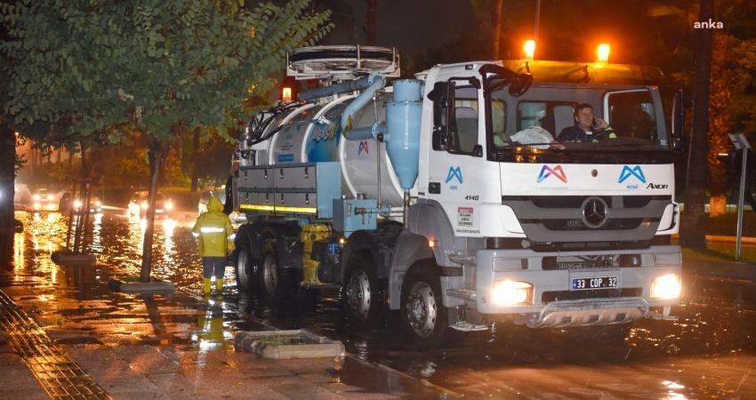 Mersin Büyükşehir Belediyesi ve MESKİ ekipleri, hafta sonu Mersin genelinde