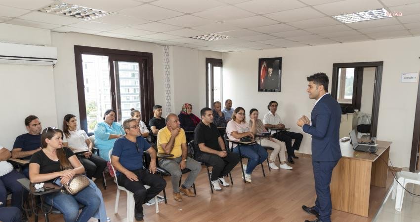 Mersin Büyükşehir Belediyesi, hizmet içi eğitim programı kapsamında personele yönelik