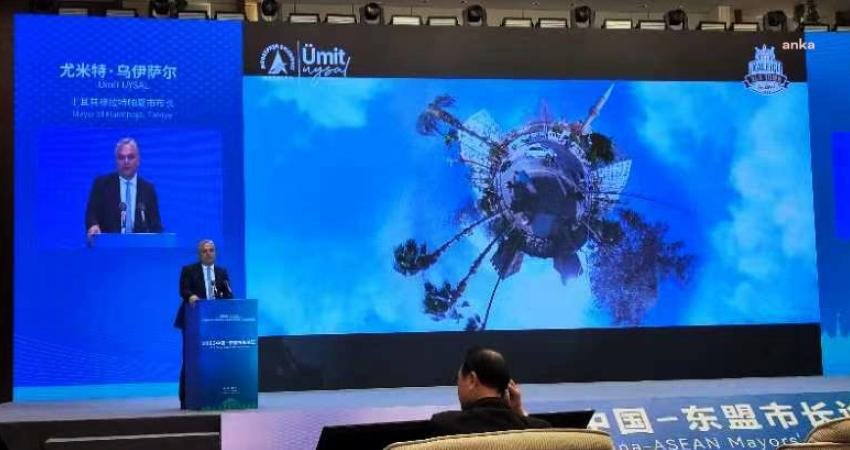 Muratpaşa Belediye Başkanı Ümit Uysal, Gulin Belediyesi’yle kardeş kent ilişkilerinin
