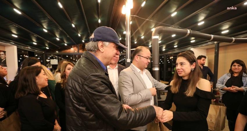 Narlıdere Belediye Başkanı Ali Engin, 24 Kasım Öğretmenler Günü’nde, Nar