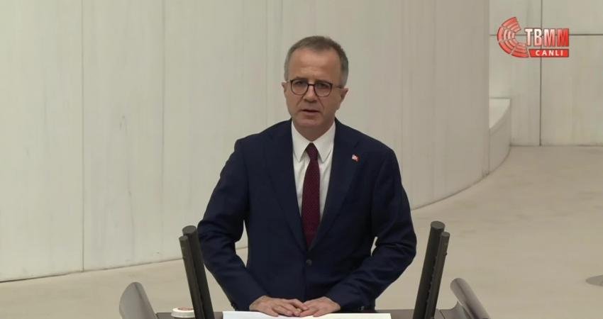 CHP Ankara Milletvekili Okan Konuralp, T24 yazarı, gazeteci Tolga Şardan'ın