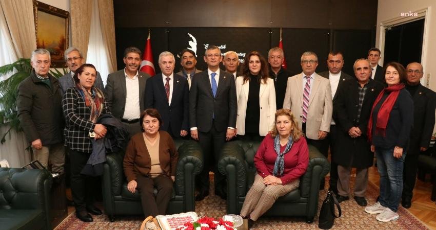 CHP Genel Başkanı Özgür Özel, CHP'ye dönen Kayseri'nin farklı ilçelerde