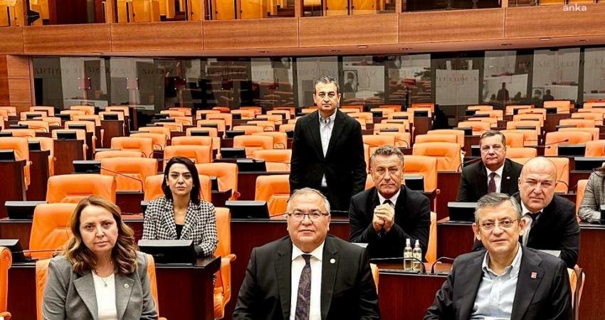 CHP Genel Başkanı Özgür Özel, "Anayasal düzene karşı kalkışma girişimini