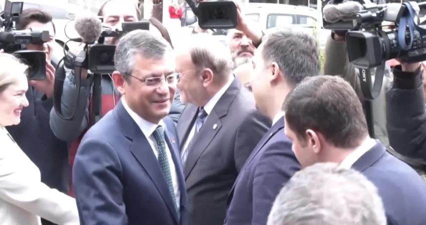 CHP Genel Başkanı Özgür Özel, İYİ Parti Genel Başkanı Meral