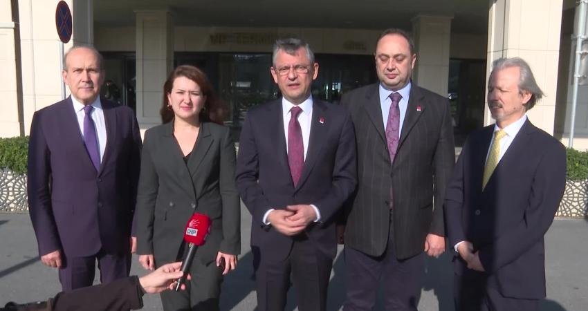CHP Genel Başkan Yardımcısı Özgür Özel, “Erken saatlerde ilkokul öğretmenimi,
