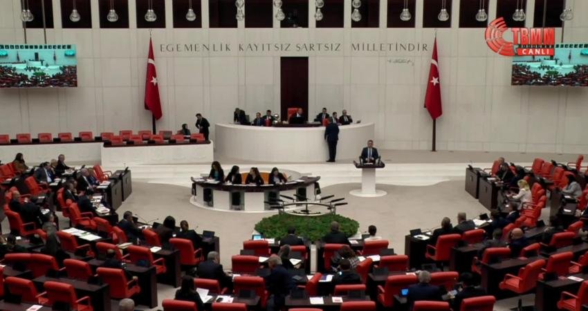 Saadet Partisi’nin ülkedeki beyin göçünün nedenlerinin araştırılması için verdiği önergenin