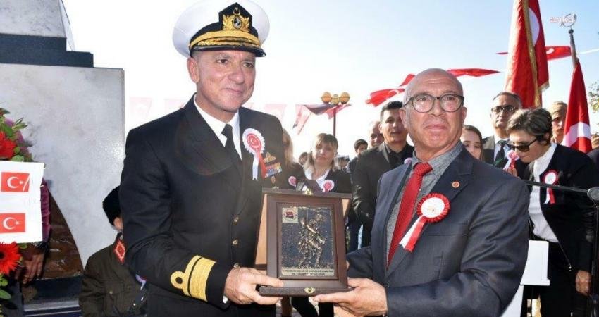 Sarıkamış'ta donarak şehit olan on binlerce askere kışlık giyecek, erzak