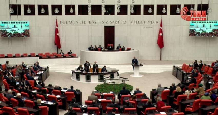 İYİ Parti Antalya Milletvekili Uğur Poyraz, TBMM Genel Kurulu'nda; Yargıtay 3. Ceza