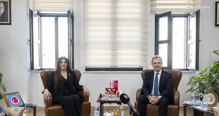 Mersin Büyükşehir Belediye Başkanı Vahap Seçer, Kuzey Kıbrıs Türk Cumhuriyeti'nin