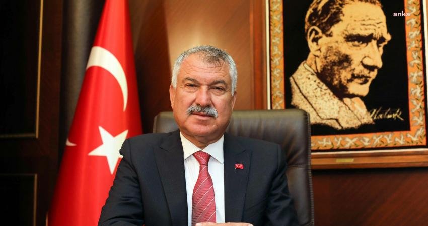 Adana Büyükşehir Belediye Başkanı Zeydan Karalar, 10 Kasım Atatürk'ü anma