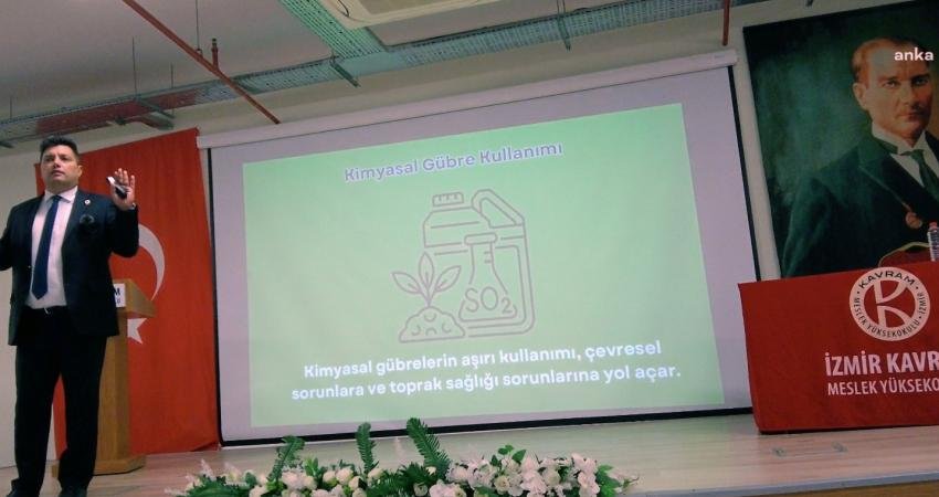 Ziraat mühendisi Mesut Özmenay, İzmir Kavram Meslek Yüksekokulu’nda sürdürülebilir tarımı