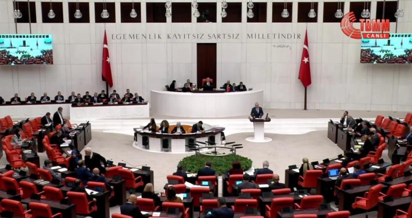 CHP Manisa Milletvekili Ahmet Vehbi Bakırlıoğlu, TBMM Genel Kurulu'nda, "Sanayinin