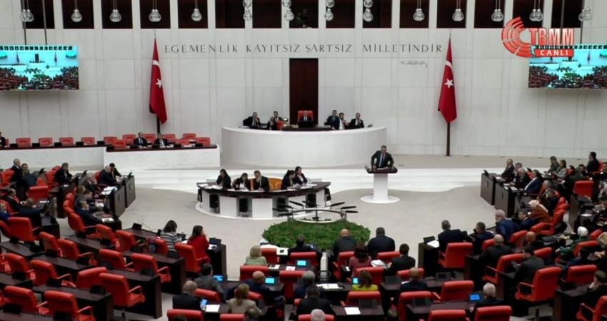 CHP Grup Başkanvekili Ali Mahir Başarır, TBMM Genel Kurulu'nda DSP