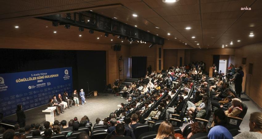 Antalya Büyükşehir Belediyesi, 5 Aralık Dünya Gönüllüler Günü’nde Antalya’daki gönüllü