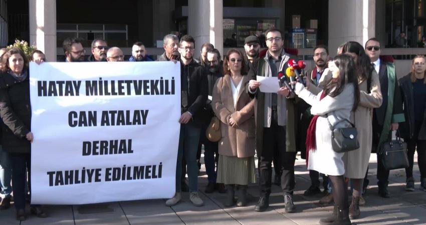 Avukatlar, Anayasa Mahkemesi'nin (AYM) ikinci kez hak ihlali kararı vermesine