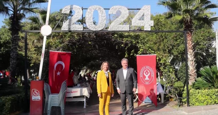 Bornova Belediye Başkanı Dr. Mustafa İduğ, 2023‘ün son mesai gününde