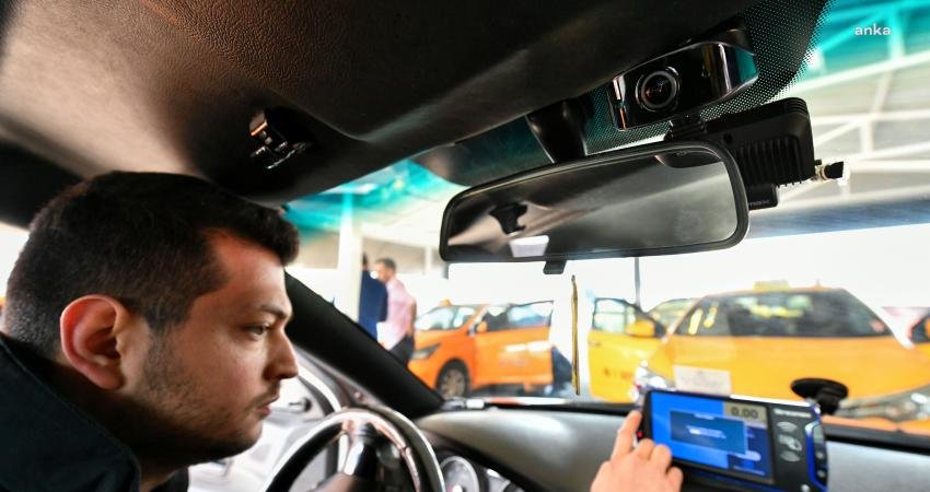 Ankara Büyükşehir Belediye Başkanı Mansur Yavaş’ın taksici esnafı ve vatandaşların