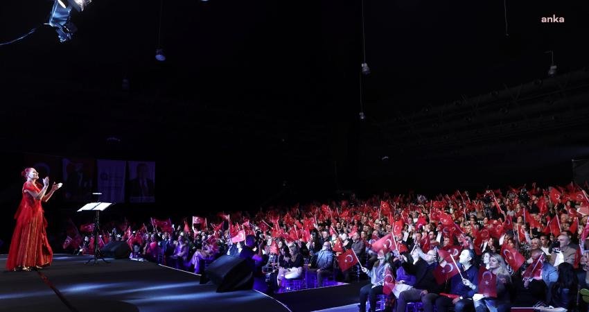 Uluslararası 23. Antalya Piyano Festivali'nde Türk müziğinin güçlü sesi Candan