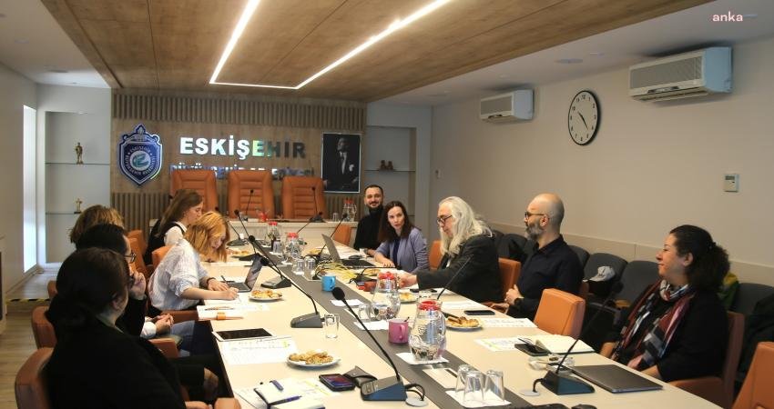 Eskişehir Büyükşehir Belediyesi’nin ortaklığında, Urban.koop iştirakiyle Puruli Kültür Sanat Derneği'nin