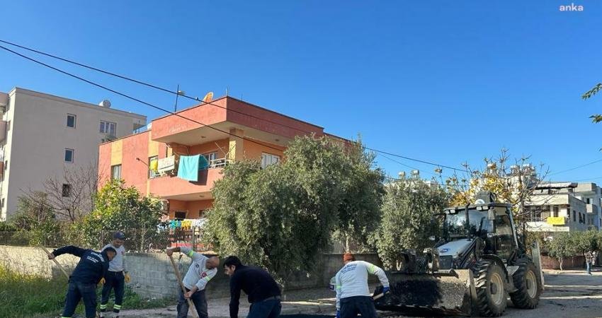 Ceyhan Belediyesi, ilçenin dört bir yanında hayata geçirdiği yatırım ve