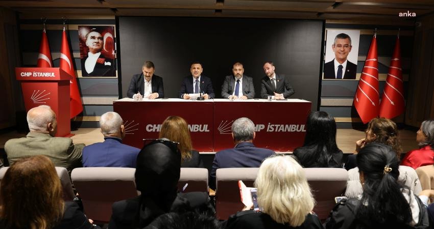 CHP İstanbul İl Başkanı Özgür Çelik, emeklilerle buluşmasında; “Bu yılın