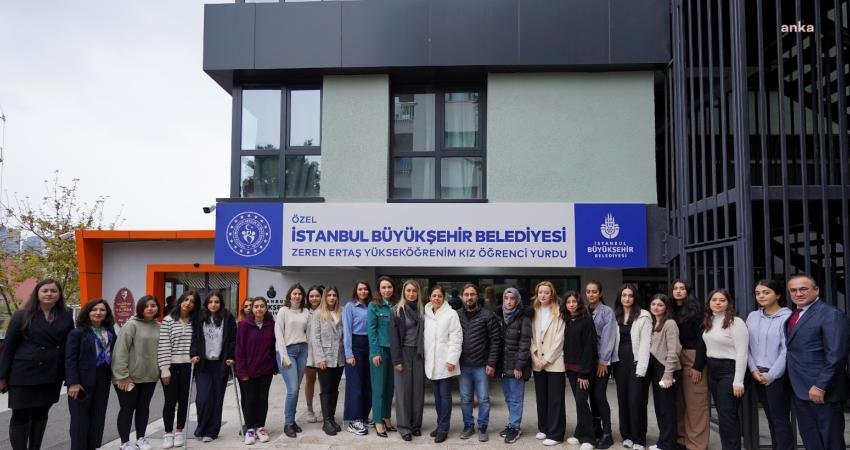 İstanbul Büyükşehir Belediye (İBB) başkanı Ekrem İmamoğlu'nun eşi, akademisyen ve