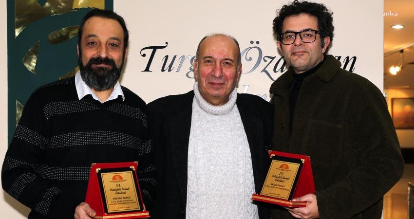 Eskişehir Sanat Derneği tarafından her yıl düzenlenen sanat ödülleri töreninde