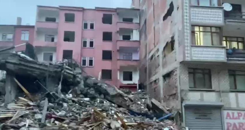 Elazığ’da 6 Şubat Kahramanmaraş merkezli depremlerin ardından ağır hasar alan