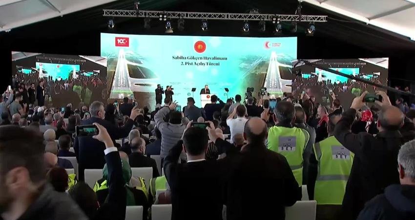 Cumhurbaşkanı Recep Tayyip Erdoğan, Sabiha Gökçen Havalimanı ikinci pistinin açılış