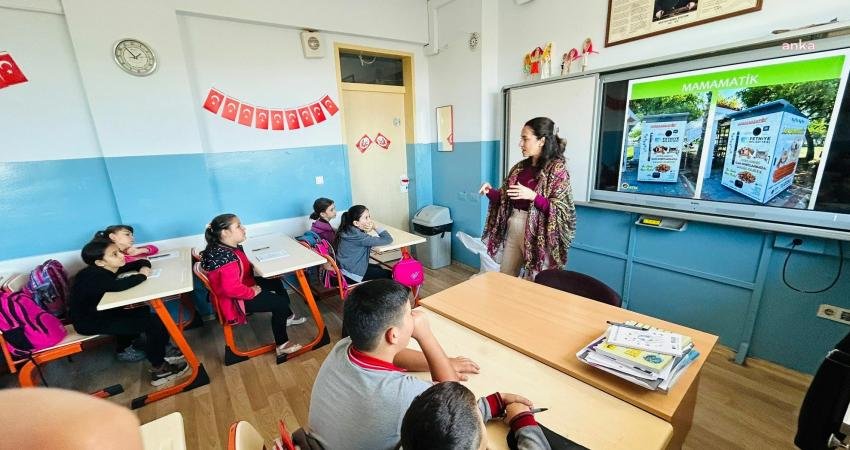 İklim Değişikliği ve Sıfır Atık Müdürlüğü tarafından okullarda verilen “Çevre