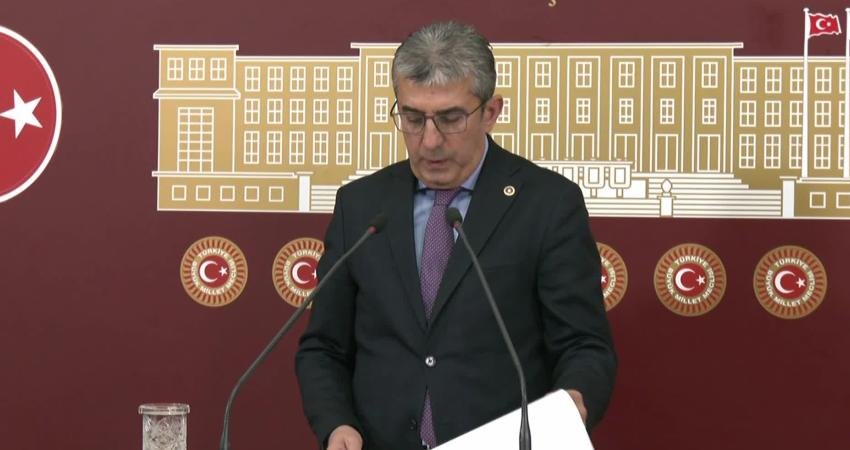 CHP Grup Başkanvekili Gökhan Günaydın, dün hayatını kaybeden Saadet Partisi