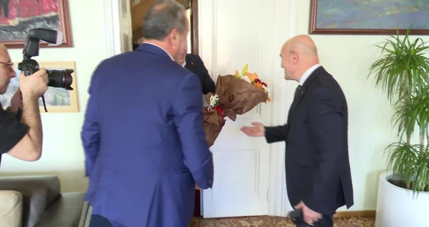 İzmir Veteriner Hekimleri Odası Başkanı Selim Özkan ile yönetim kurulu