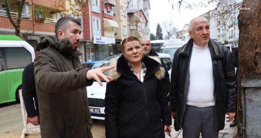 İzmit Belediyesi, Bekirdere Mahallesi Sabır Sokak’ta yağış ve temel kazısı
